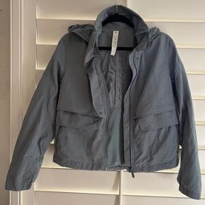 LULULEMON EUC Always Effortless Classic Fit Water Resistant Jacket 4